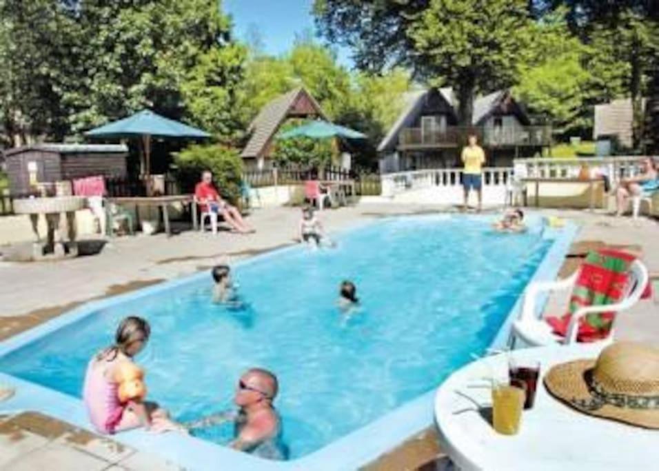 3 Bedroom Lodge With Hot Tub On Lovely Quiet Holiday Park In Cornwall Gunnislake Exterior foto