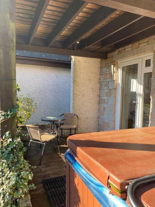 3 Bedroom Lodge With Hot Tub On Lovely Quiet Holiday Park In Cornwall Gunnislake Exterior foto